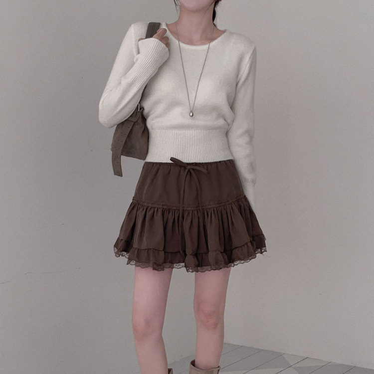 허리3kg 잘록해보이는 핏슬림핏 라운드 니트 크림