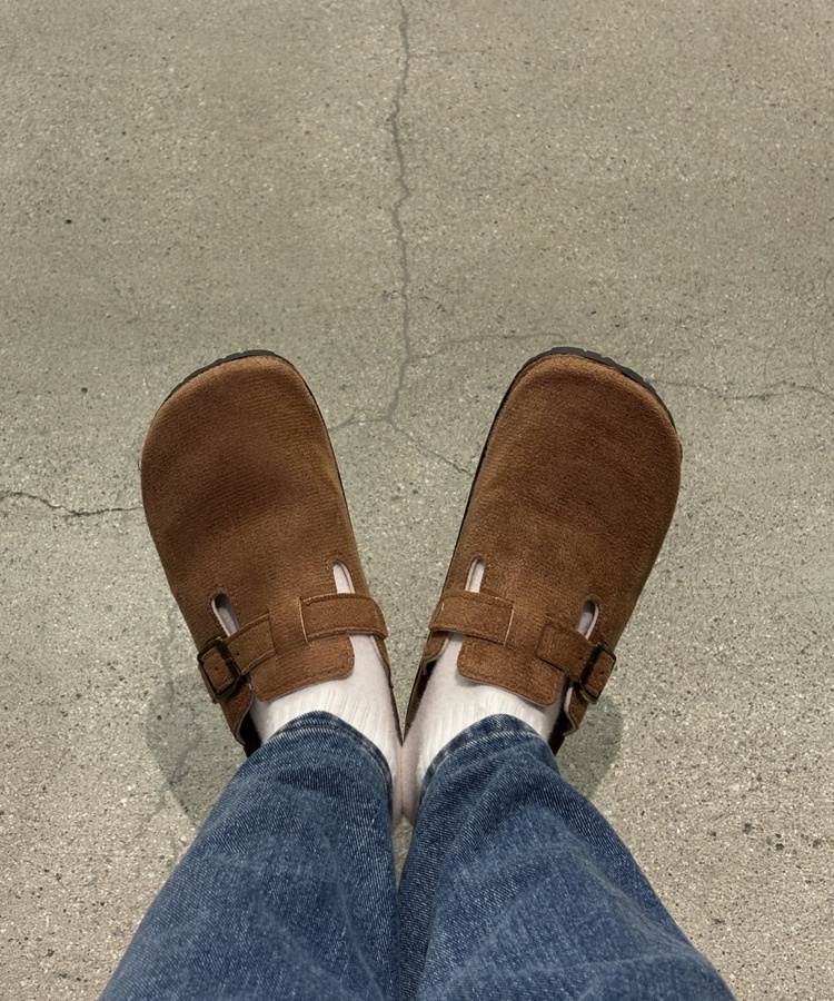 버클 스웨이드 블로퍼 브라운