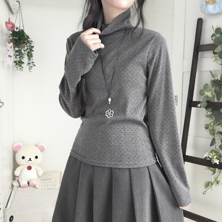 국내제작 완전 부드러운 낙낙핏 부들부들 도트 목폴라 긴팔 티셔츠 먹색