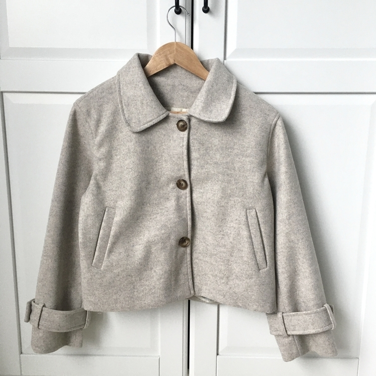 빈티지 모리걸 버튼 포켓 둥근카라 숏 코트 자켓 프레피