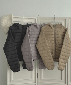 깔끔 군더더기 없는 경량 간절기 겨울 패딩