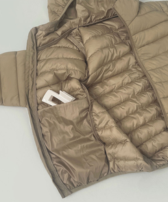 깔끔 군더더기 없는 경량 간절기 겨울 패딩