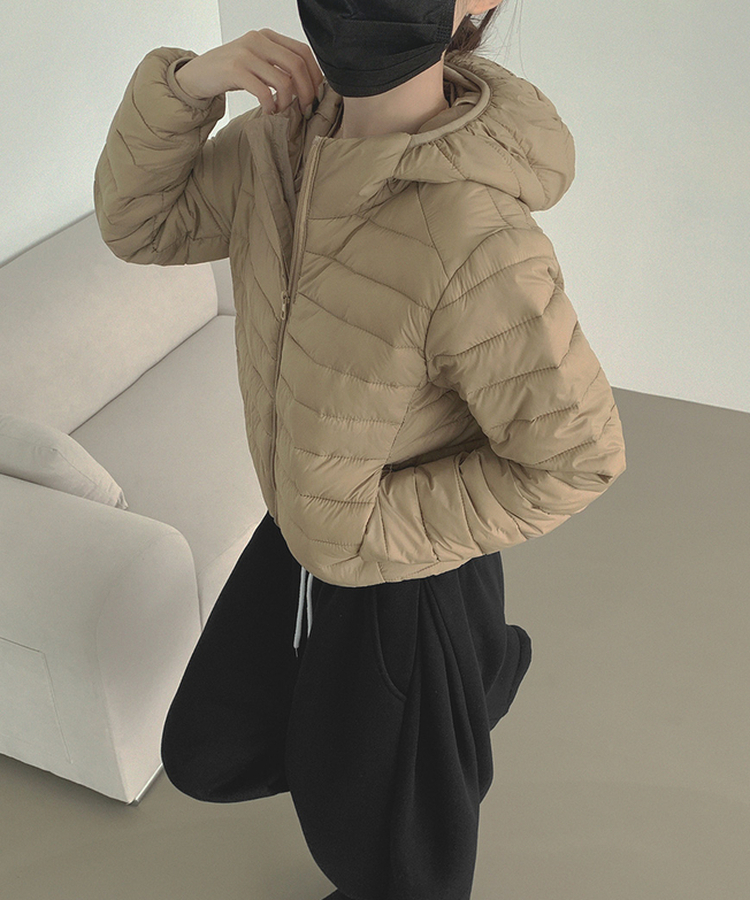 깔끔 군더더기 없는 경량 간절기 겨울 패딩 베이지
