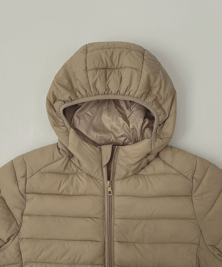 깔끔 군더더기 없는 경량 간절기 겨울 패딩