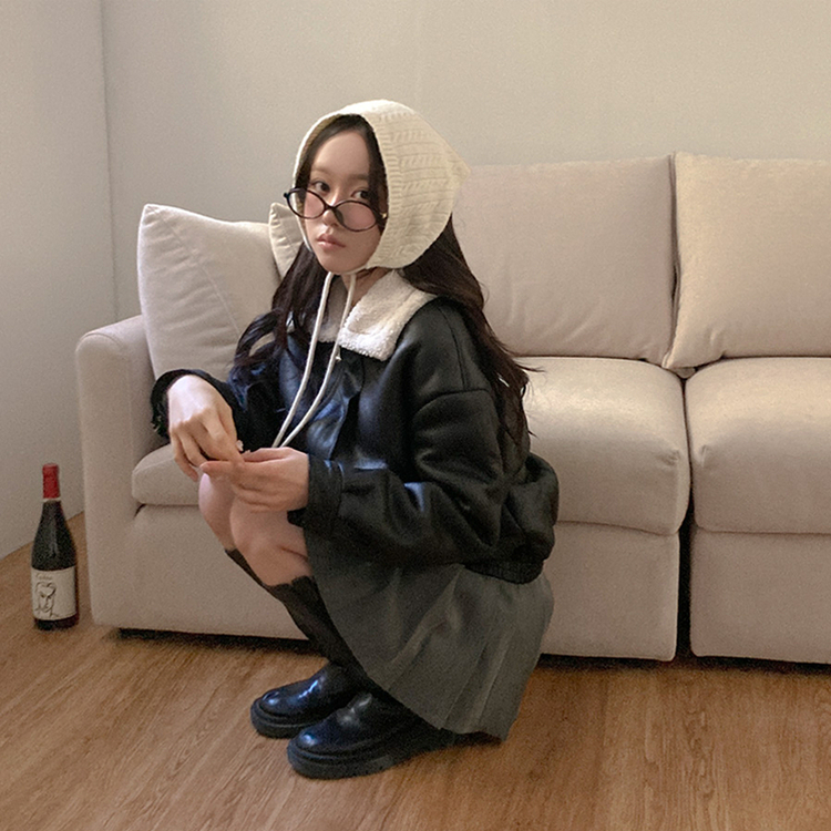 너트 뽀글이 덤블 무스탕 점퍼 블랙