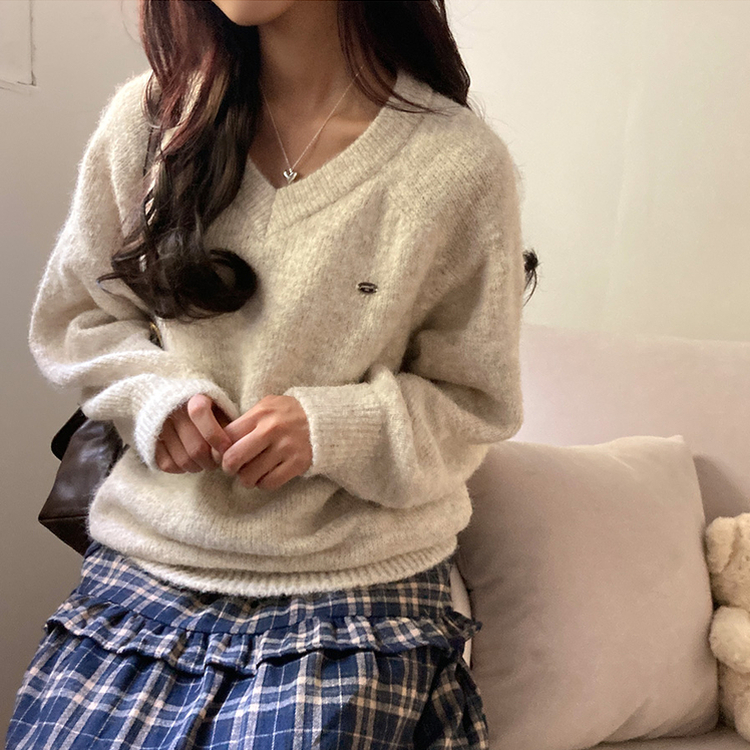 크레파스 알파카 모헤어 울 브이넥 루즈핏 니트 오트밀