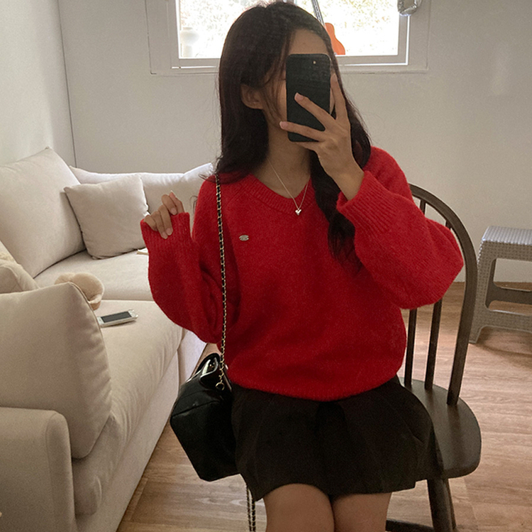 크레파스 알파카 모헤어 울 브이넥 루즈핏 니트 레드