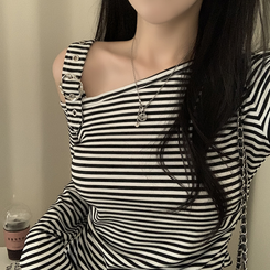 ストライプワンショルダー長袖Tシャツ IVORY