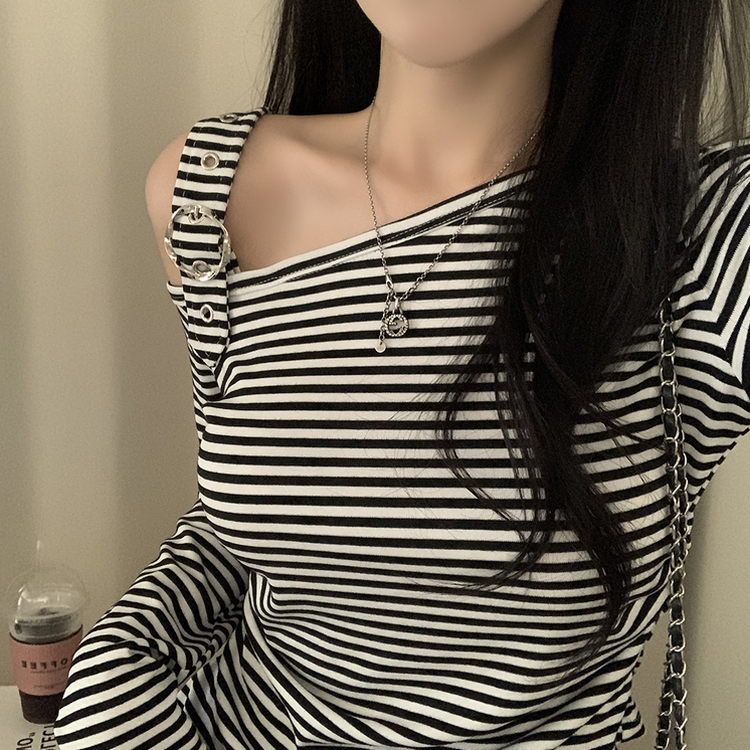 ストライプワンショルダー長袖Tシャツ IVORY