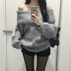 레이티 보카시 여리 오버핏 오프숄더 니트 그레이