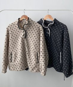 포그니 덤블 플라워 도트 루즈핏 아노락 후리스 하프 집업