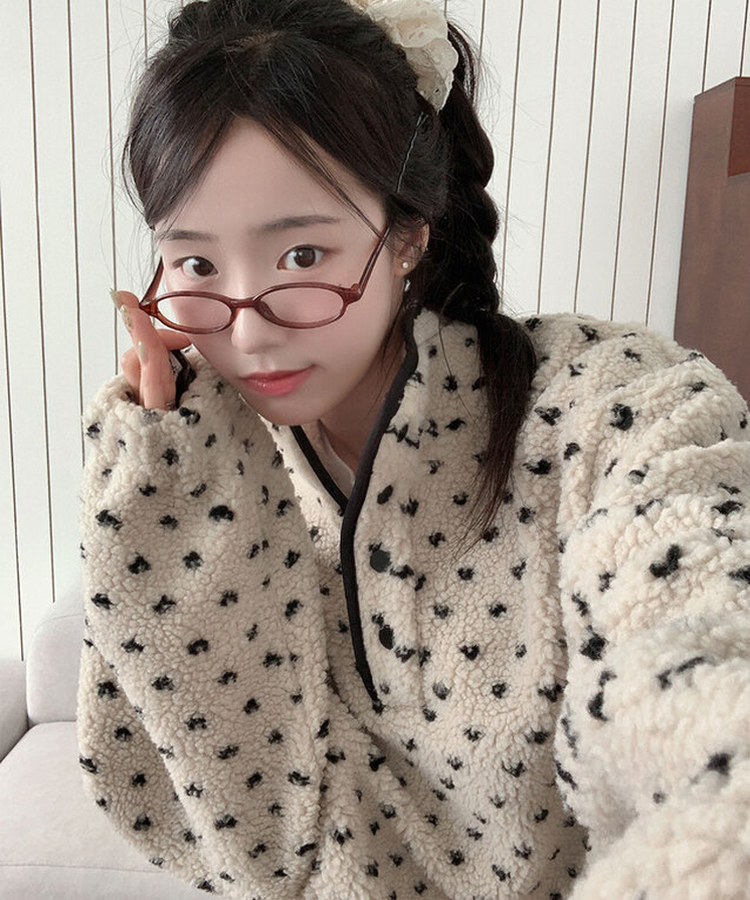 포그니 덤블 플라워 도트 루즈핏 아노락 후리스 하프 집업 베이지