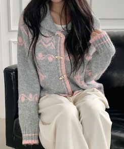 메티 떡볶이단추 아방핏 라운드카라 노르딕 패턴 니트 가디건 겨울아우터 아크릴니트 핑크그레이