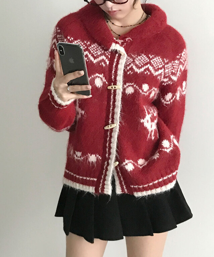 메티 떡볶이단추 아방핏 라운드카라 노르딕 패턴 니트 가디건 겨울아우터 아크릴니트 레드