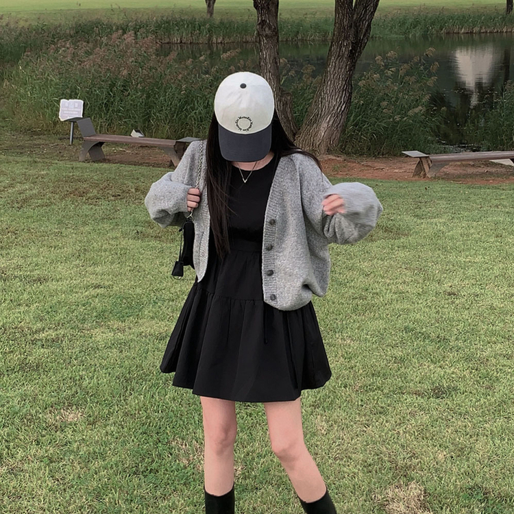 겨울준비 시작아방이 울 루즈핏 브이넥 세미크롭 가디건 그레이