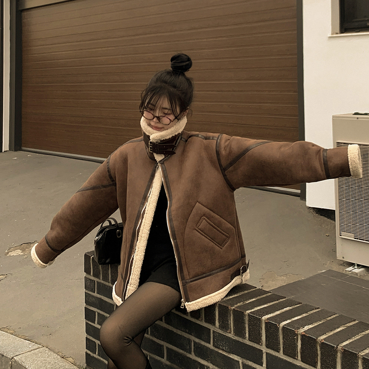 오버핏 양털안감 빈티지 레더 스웨이드 퍼카라 버클 무스탕 자켓