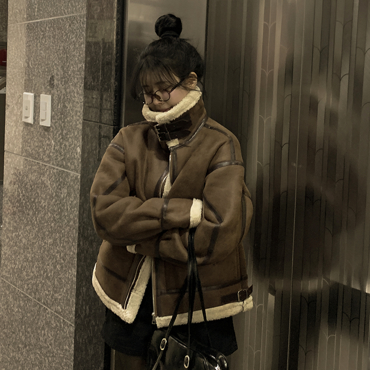 오버핏 양털안감 빈티지 레더 스웨이드 퍼카라 버클 무스탕 자켓