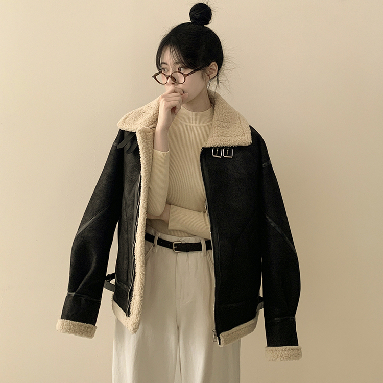 오버핏 양털안감 빈티지 레더 스웨이드 퍼카라 버클 무스탕 자켓