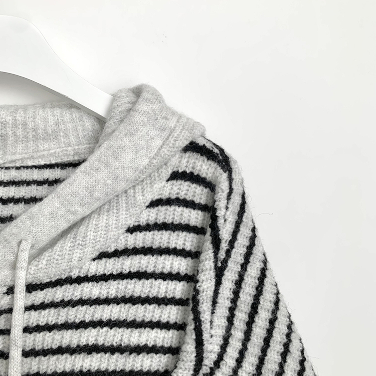 폭닥따뜻 배색 단가라 스트라이프 버튼 오버핏 울 후드 니트가디건