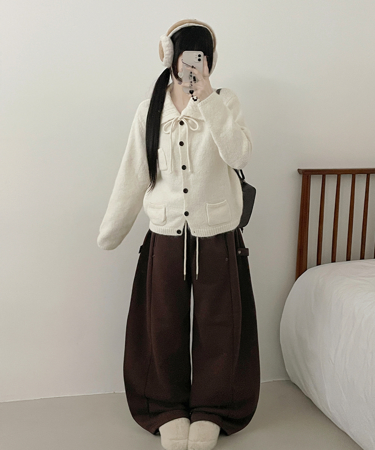 썸포켓꽈배기카라리본스트랩루즈핏니트가디건 아이보리