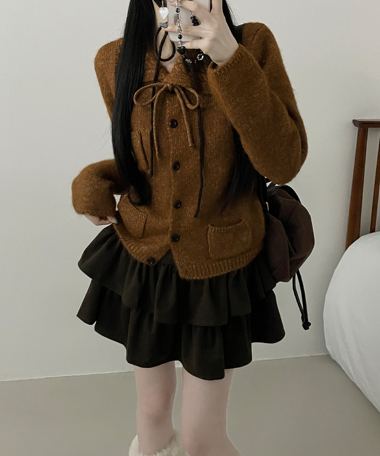 썸포켓꽈배기카라리본스트랩루즈핏니트가디건 브라운