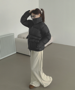 하이넥 빅포켓 고퀄리티 루즈 커플 도톰 패딩 블랙