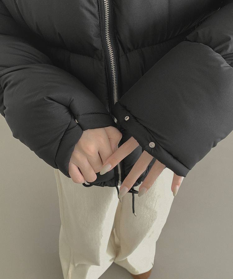 하이넥 빅포켓 고퀄리티 루즈 커플 도톰 패딩 블랙