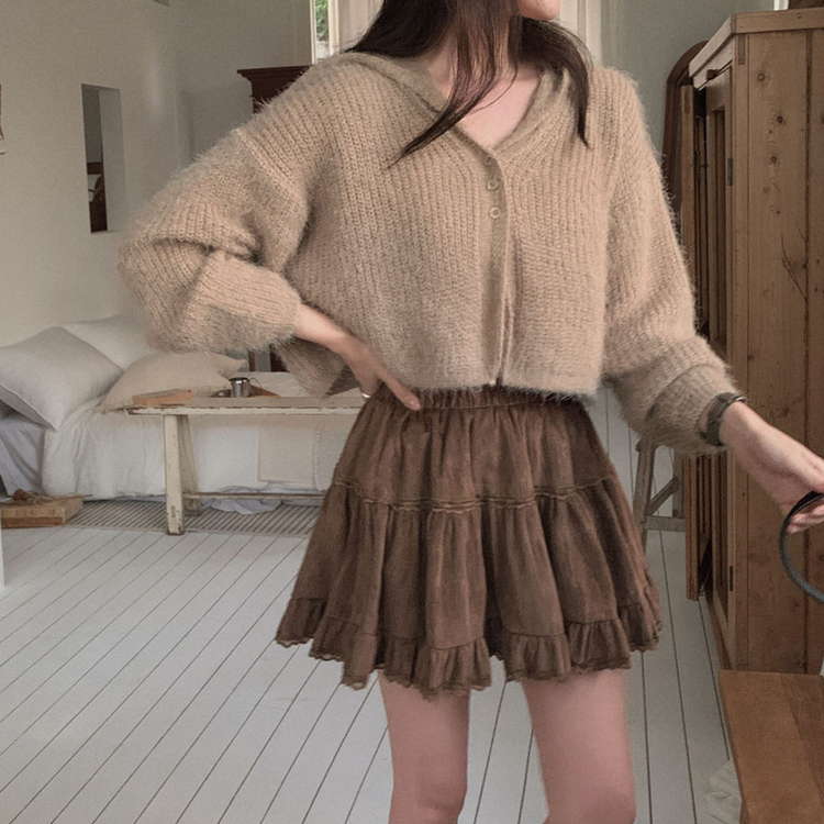 에겐녀 프리패스 솔잎 여리핏 세라 크롭 버튼 가디건 베이지