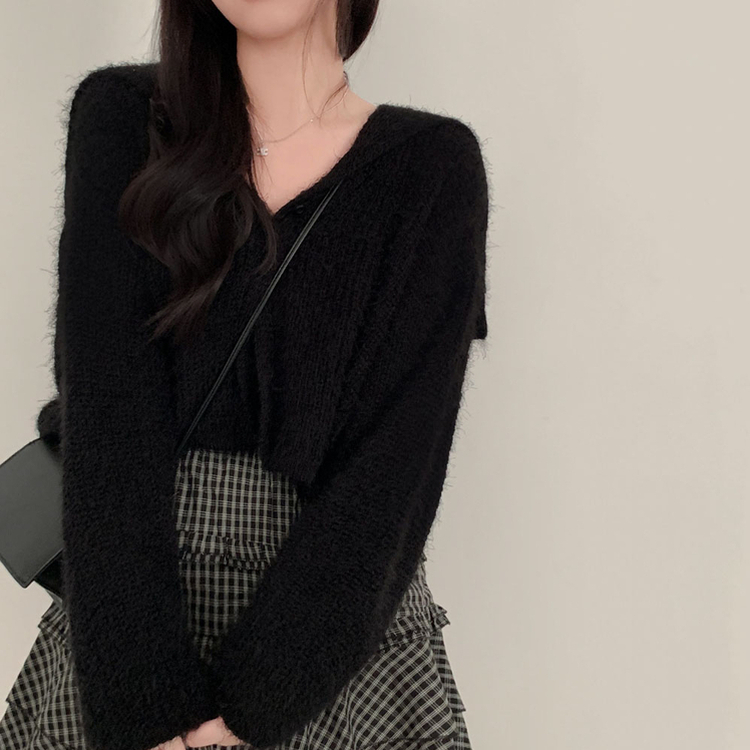 에겐녀 프리패스 솔잎 여리핏 세라 크롭 버튼 가디건 블랙