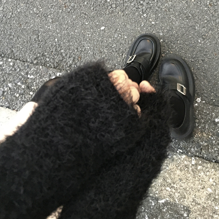 메리드 6cm 통굽 버클 가죽 스웨이드 로퍼 블랙