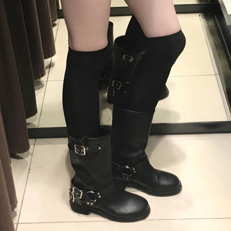 로벨 버클 바이크 하프 미들 통굽 부츠 블랙