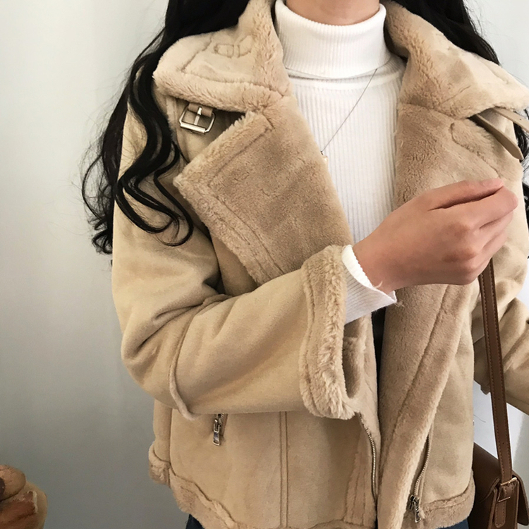 페니 쫀쫀한 목 폴라 골지 니트 화이트