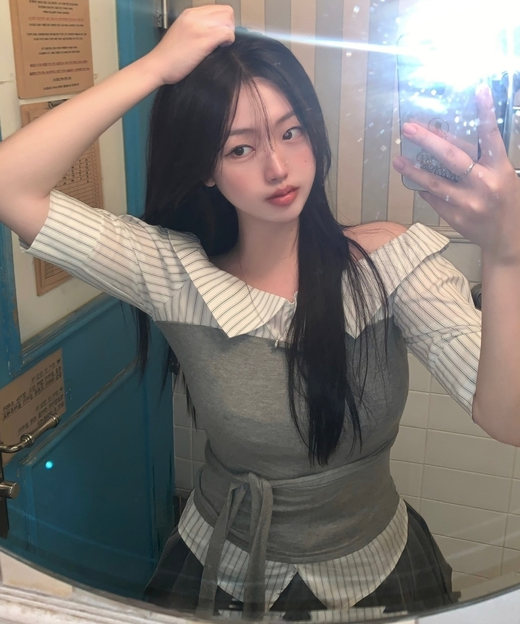 ストライプオフレイヤードシャツブラウス GREY