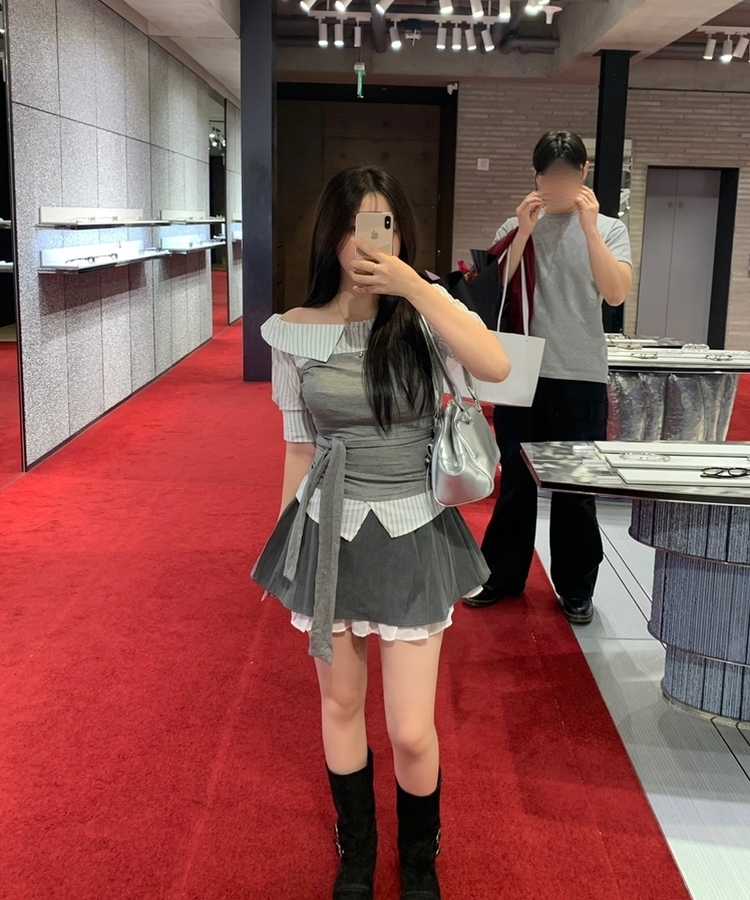 ストライプオフレイヤードシャツブラウス GREY