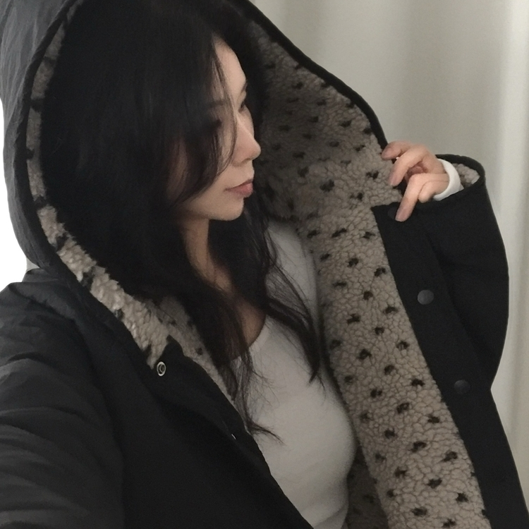 스노우볼 후리스 뽀글이 양털 도트 배색 리버시블 양면 후드 오버핏 패딩 점퍼 베이지
