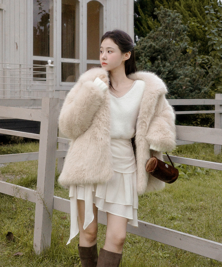 ハーフ丈カラーファーコート｜ジャンパー｜韓国ファッション通販 SONA