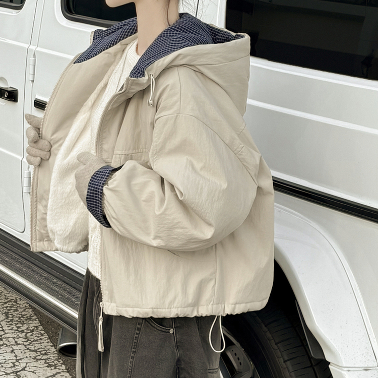 체크배색 양털 퍼후리스 누빔 퀄팅 오버핏 스트링 겨울점퍼 후드패딩 숏야상 자켓 아이보리