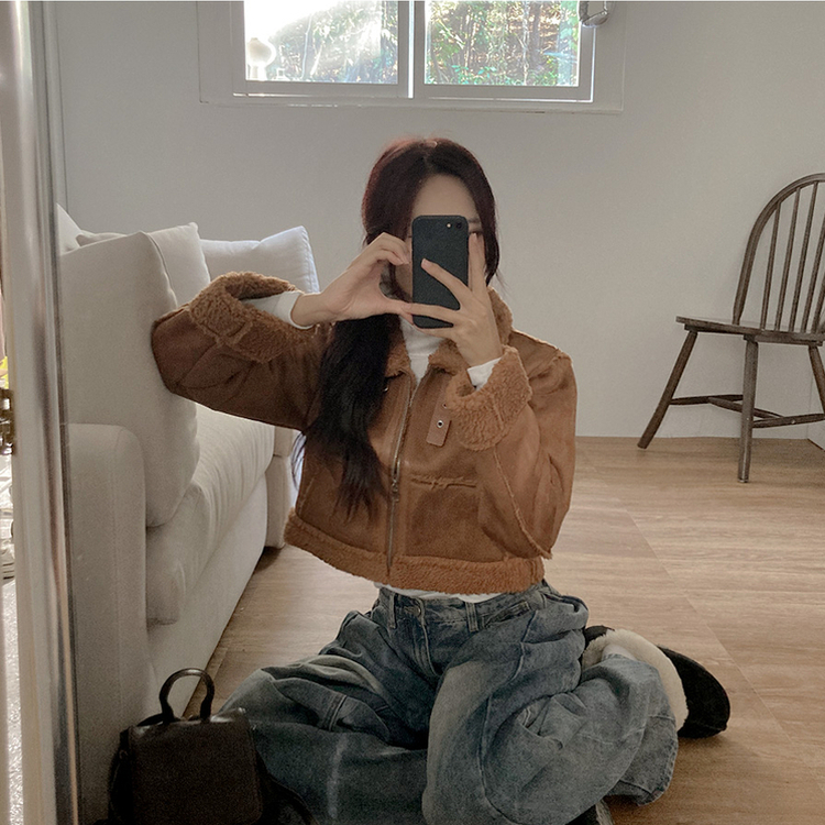 디얼 버클 스웨이드 양털 크롭 무스탕 브라운