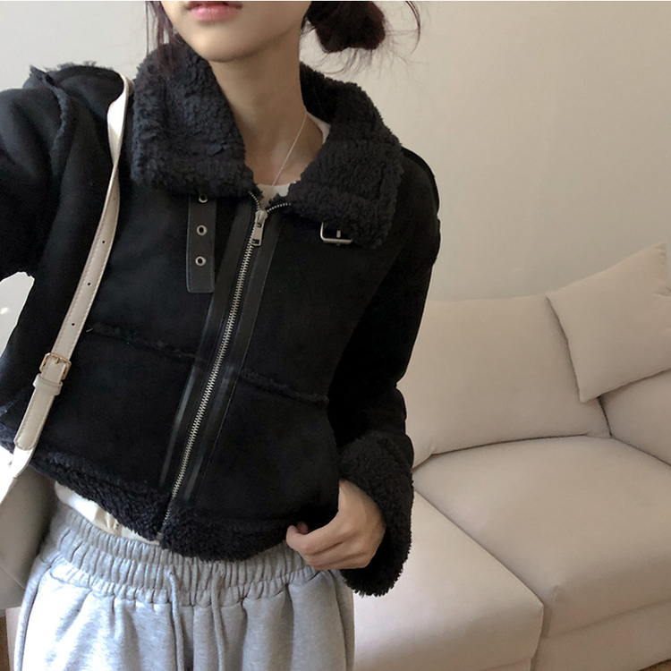 디얼 버클 스웨이드 양털 크롭 무스탕 블랙