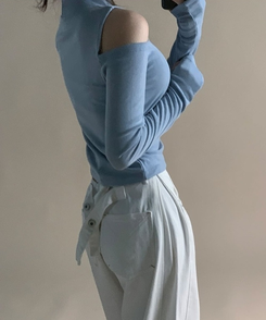 ショルダースリットウォーマーハイネック長袖Tシャツ(5color) SKY BLUE
