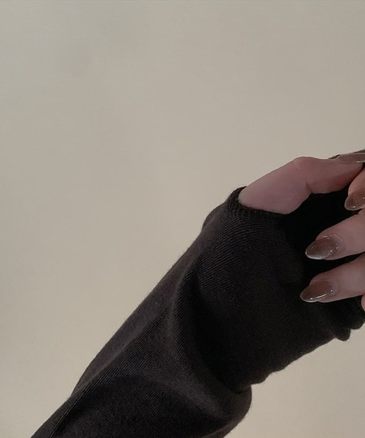 ショルダースリットウォーマーハイネック長袖Tシャツ(5color) BROWN