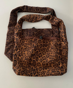 ヒョウ柄ショルダーバッグ
