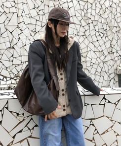 フェイクレザーショルダークロスバッグ BROWN