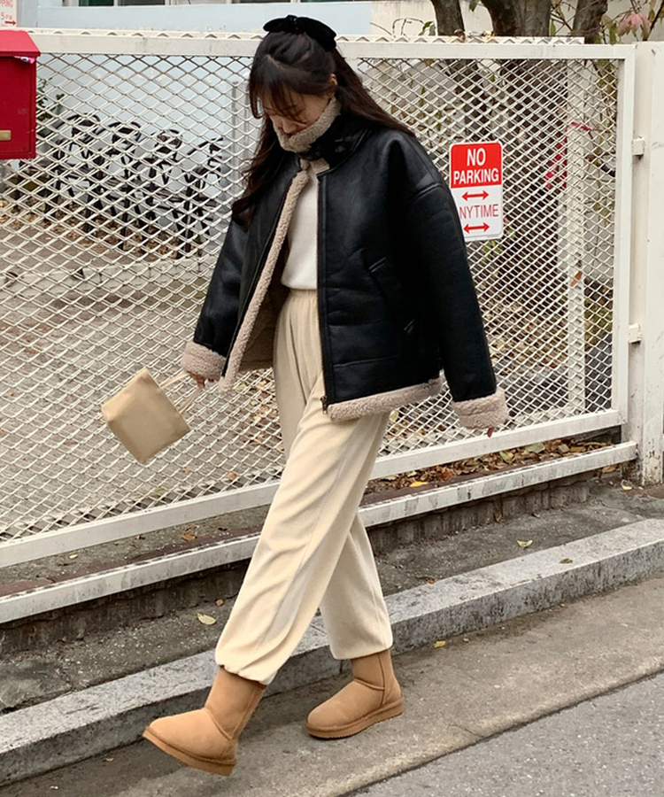 JW ANDERSON ムートンジャケット48 safari掲載 JW ANDERSON ムートンジャケット48 safari掲載 Safari』最新号で