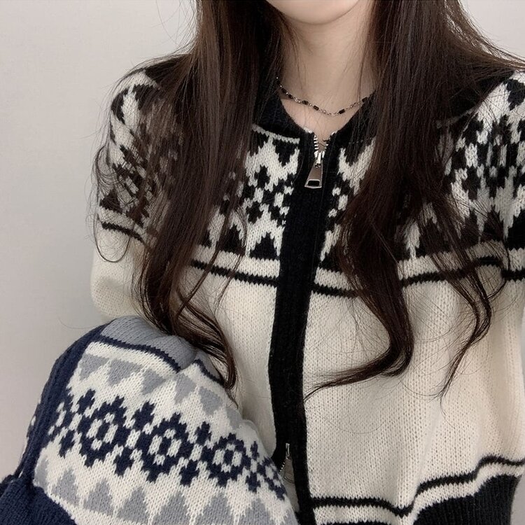 ルーズフィットノルディックニットジップアップ