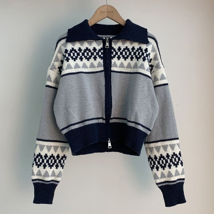 ルーズフィットノルディックニットジップアップ