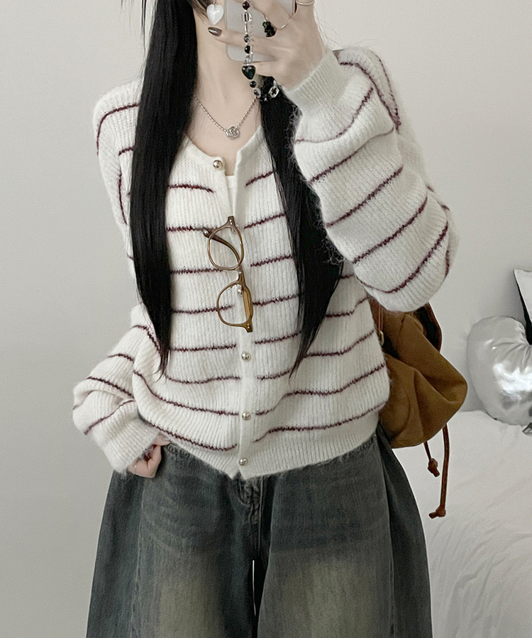 ストライプニットカーディガン