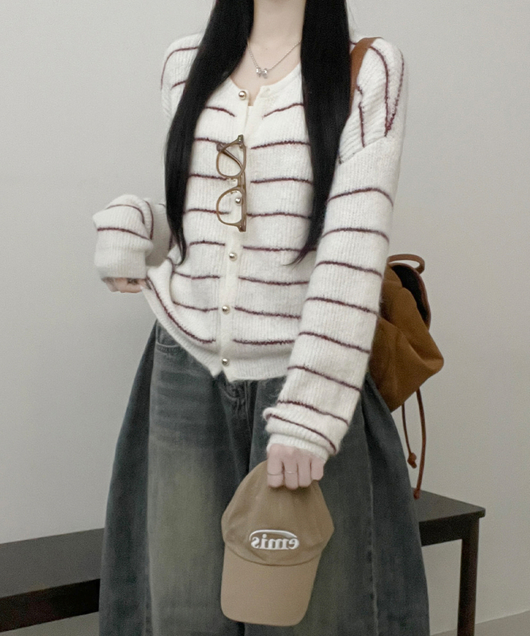 ストライプニットカーディガン