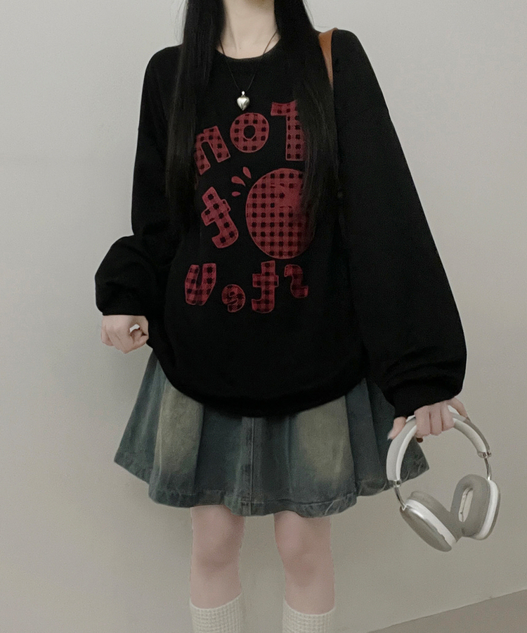 기모버전스윗토마토체크레터링프린팅벌룬박스핏맨투맨 블랙