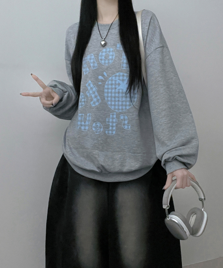 기모버전스윗토마토체크레터링프린팅벌룬박스핏맨투맨 멜란지